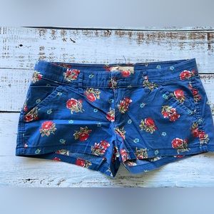 Hollister low rise floral mini short